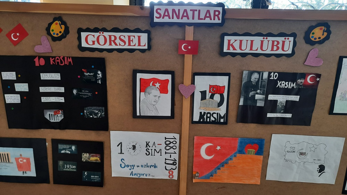 Görsel Sanatlar Kulübü - 10 Kasım  Atatürk'ü Anma Pano Çalışması