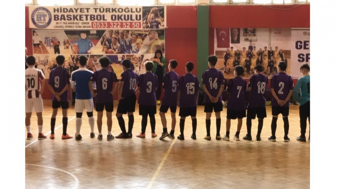 Futsal: HRP MTAL- Şisli Anadolu lisesi: 7-1